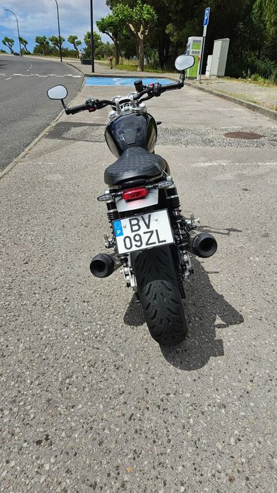 Triumph Speed Twin 1200
