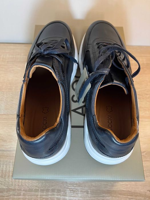 Кроссовки кожаные LASOCKI