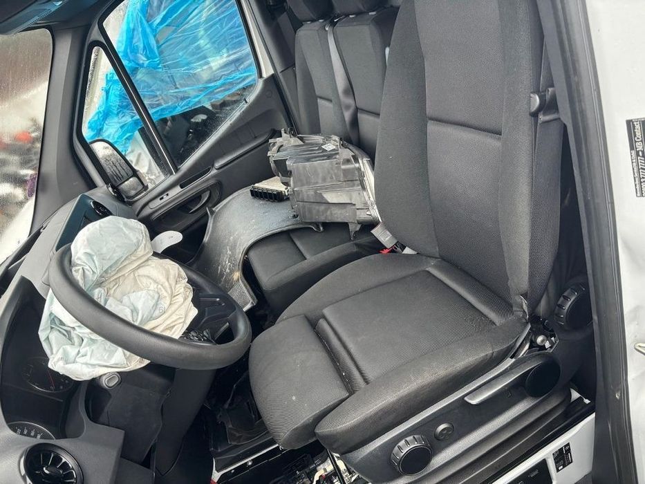 fotel pneumatyczny lewy siedzenie kierowcy podstawa mercedes sprinter w907 910