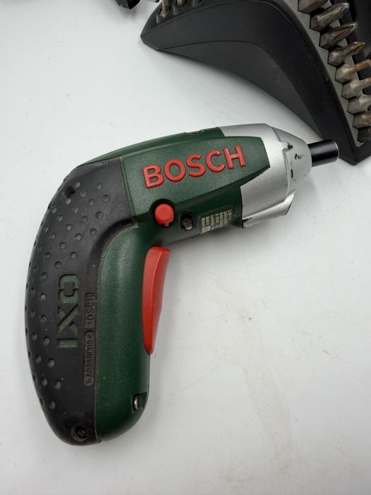Wkrętarka wkrętak alumulatorowy BOSCH IXO