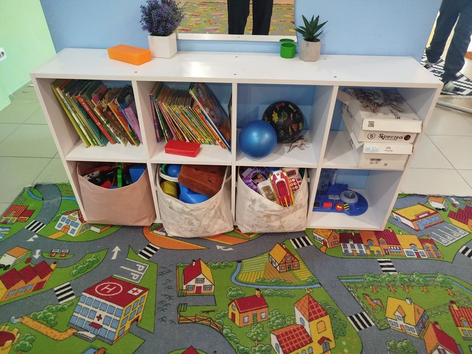 Продається меблі з дитячого центру.