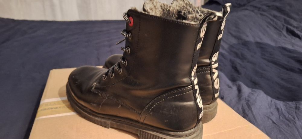 Buty trepy ocieplane LEVIS rozm 39