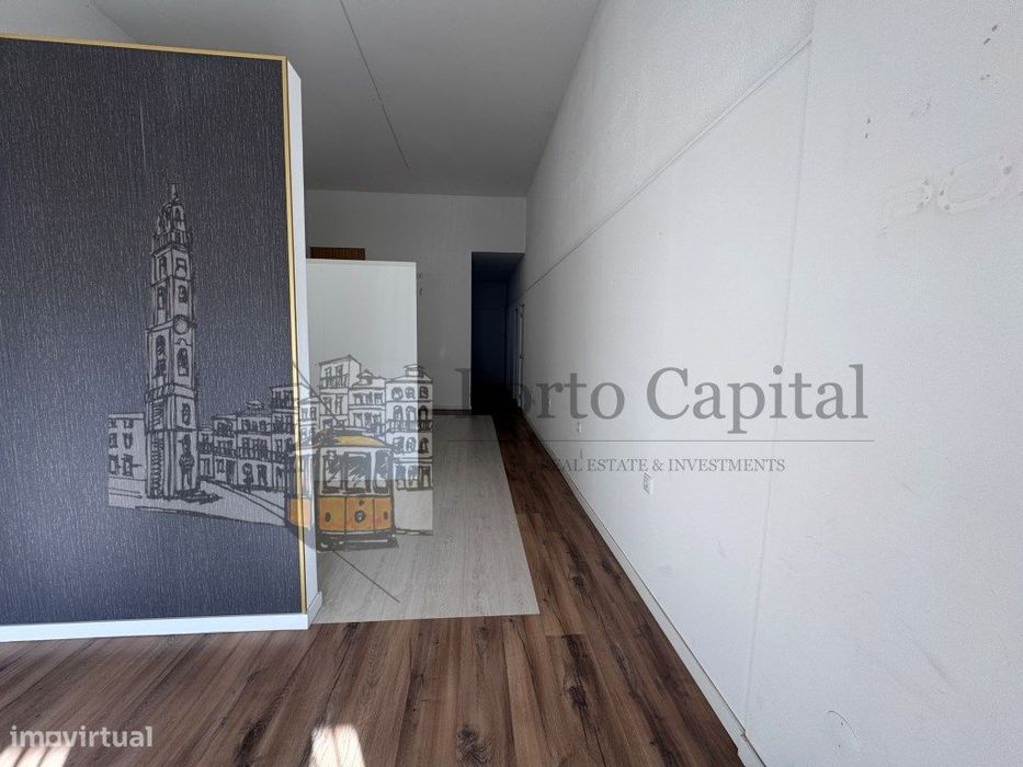 Loja para Arrendamento em Matosinhos com 85 m²