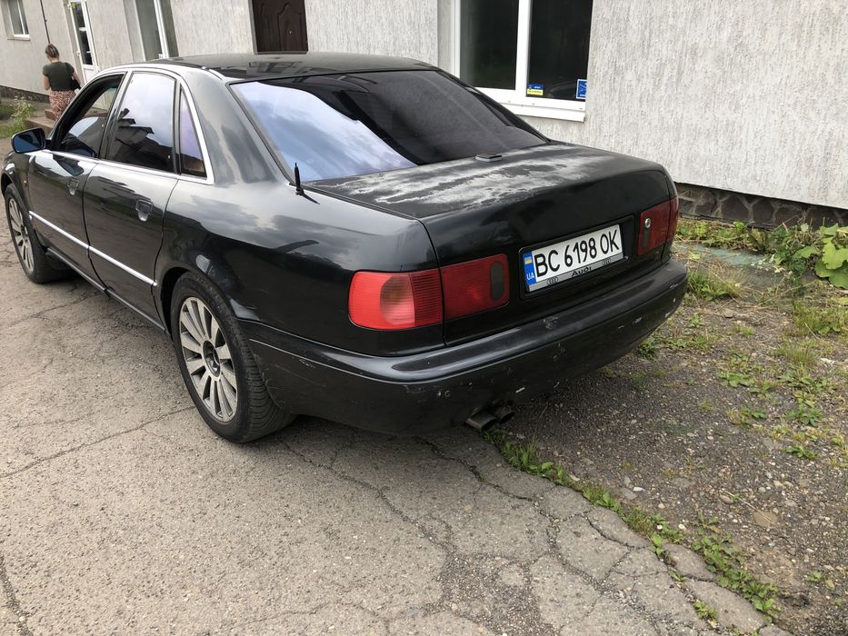 Audi A8 D2 4.2 v8 quattro