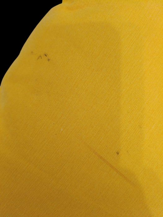 Sprzedam żółtą poduszkę