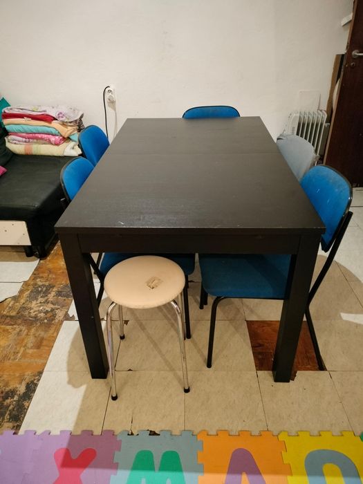 Extendable dining table64409487203075120