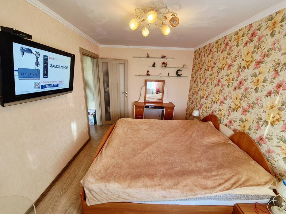 Оренда, трикімнатної квартири, р-н Біляєва.