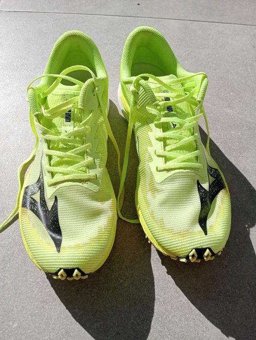 Mizuno Wave Duel 3 — tamanho 44 — apenas 39 km - 60€ negociável