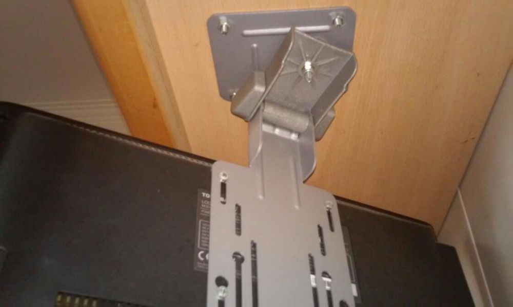 ASSEMBLY (LCD Mounts)423916673990010882