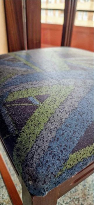 Mesa de Sala com 6 cadeiras