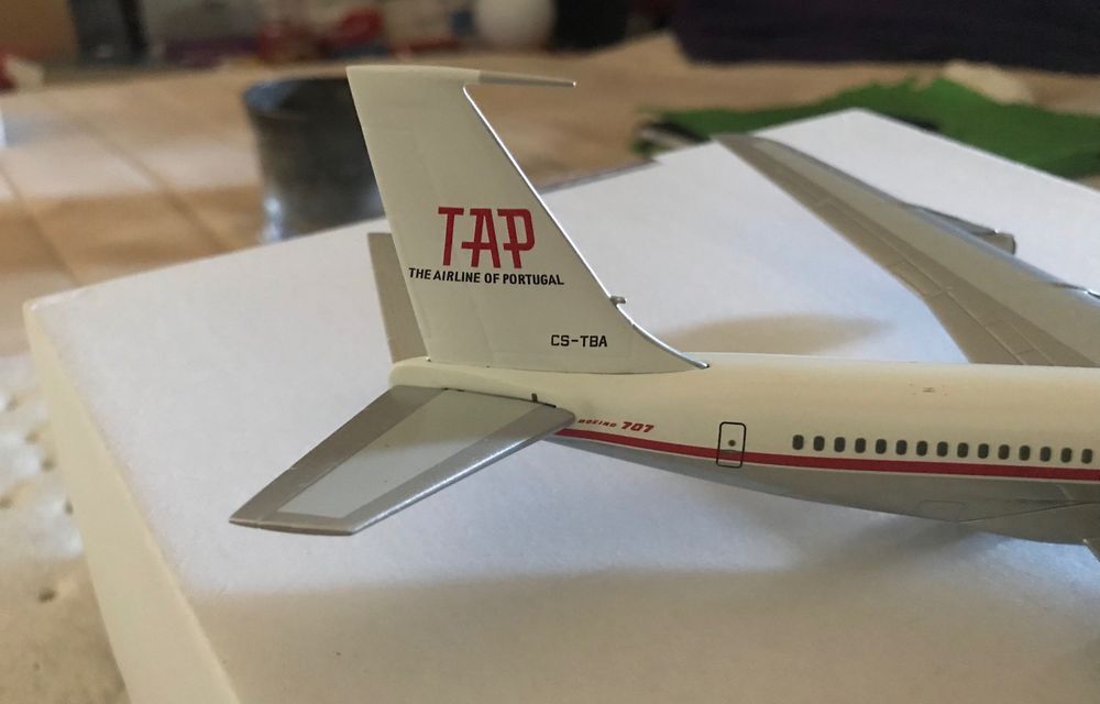 TAP air Portugal Boeing 707-300 1/200 super raro de encontrar da marca inflight 200