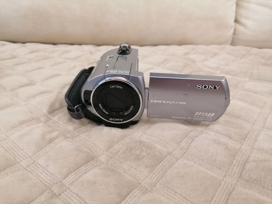 Відеокамерв Sony Handycam DCR-SR72