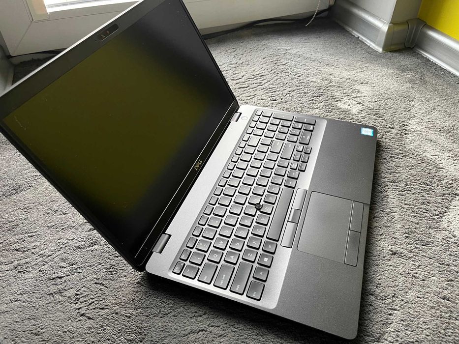 !!OKAZJA!! Mocny laptop DELL Latitude 5501 i7-9850H/32GB RAM/1TB SSD