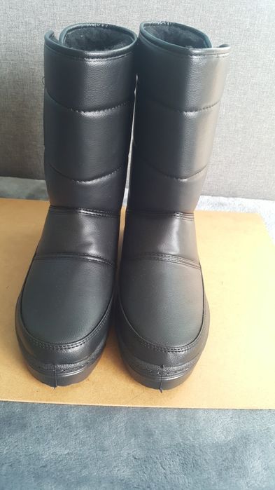 Buty zimowe kozaki na rzep roz 40 Łukpol
