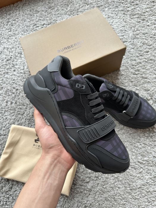 Burberry rumsey black