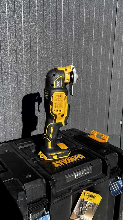 Інструменти DeWALT