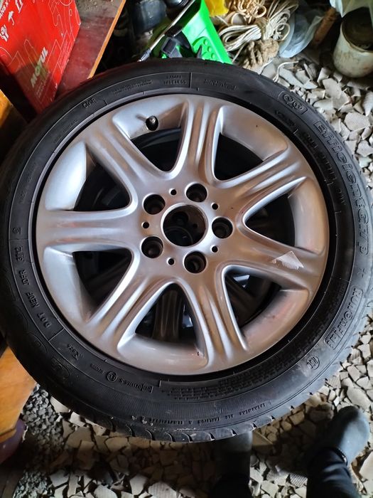 Продам Шини з дисками