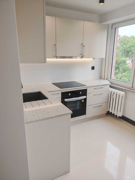 Mieszkanie na sprzedaż – os. Warneńczyka | 48,10 m² | 2 pokoje | wysoki standard