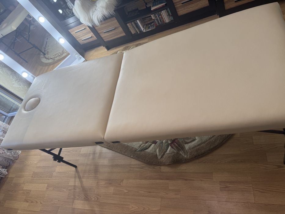 Массажный стол, кушетка