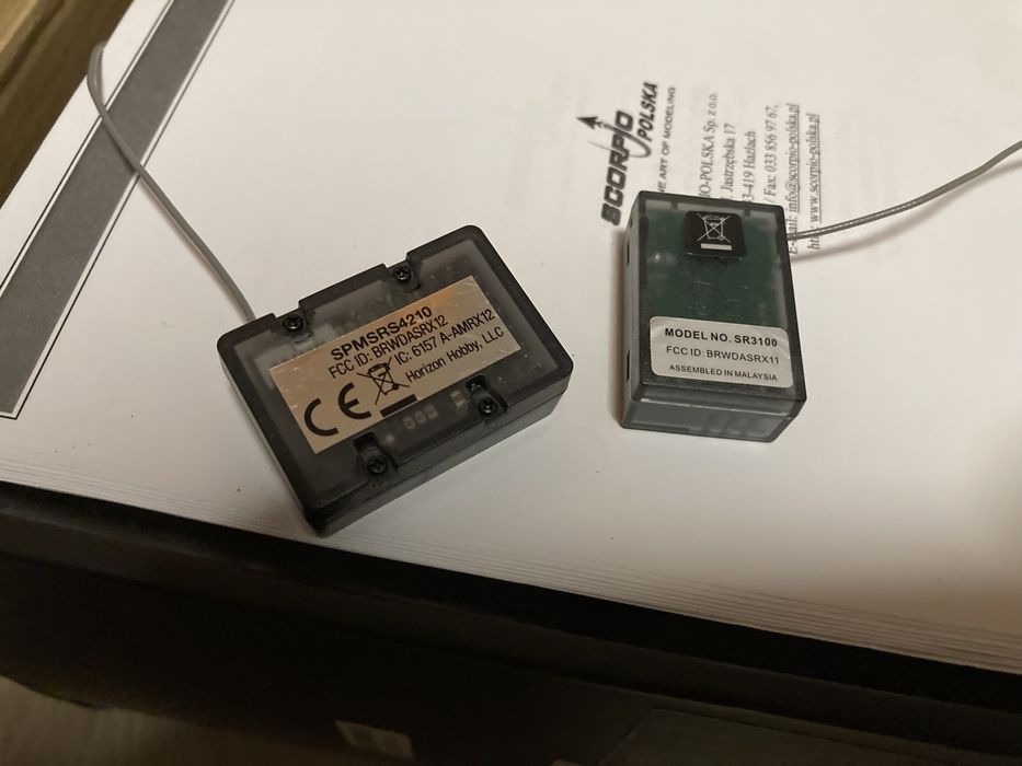 Aparatura Spektrum DX4S + SRS4210 AVC + SR3100
