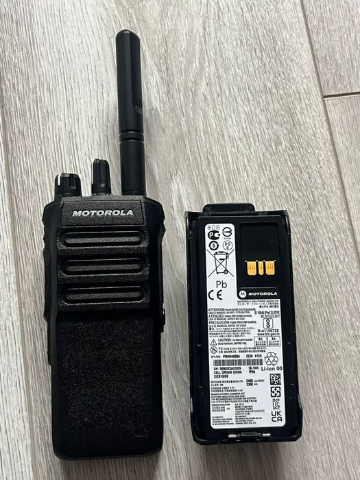 Радіостанція MOTOROLA R7a