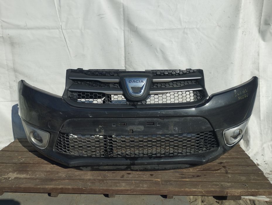 Dacia Logan zderzak przedni przód NV676