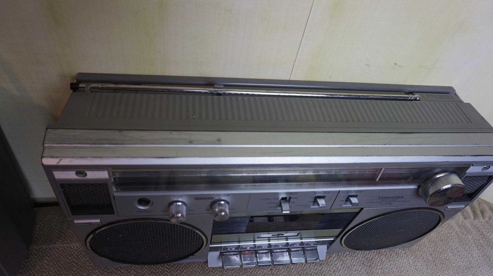 Магнитола японская Toshiba RT-120S