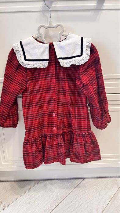 Дитяча гарна сукня