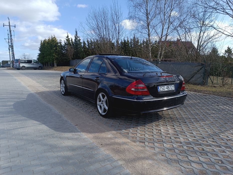 Mercedes w211 3.2 r6 avantgarde