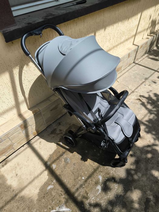 Продам прогулянкову коляску kinderkraft