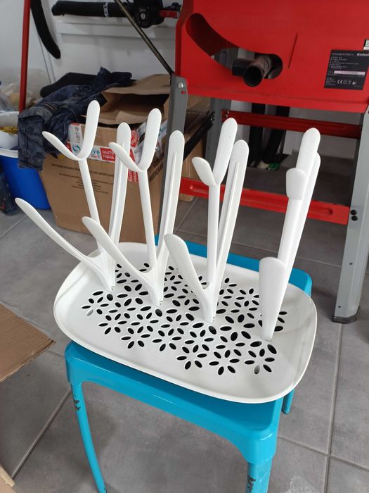 Suporte para secar biberons