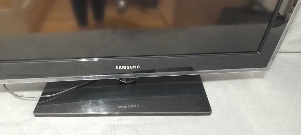 Sprzedam telewizor Samsung 32 cale bez Dvbt2