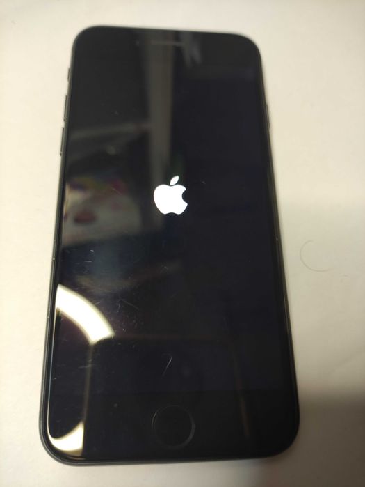 iphone айфон SE 2020 смартфон apple