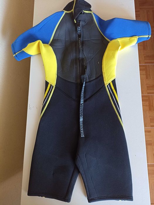 Fato Surf Short criança Pegaso