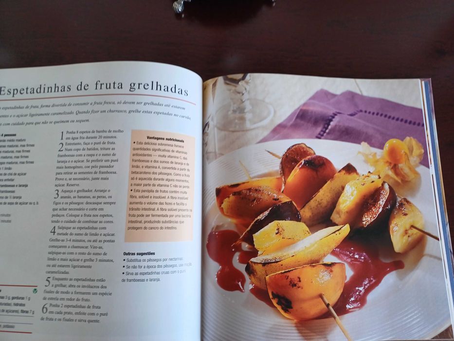Livro Fruta e Sobremesas - Selecções Readers Digest - Novo