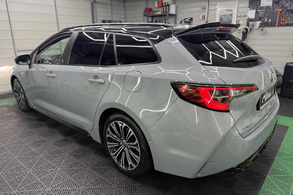 Toyota Corolla 1.8i HYBRID - LIMITED GR - Full Led-Radar-Virtual-Zarej.w Polsce