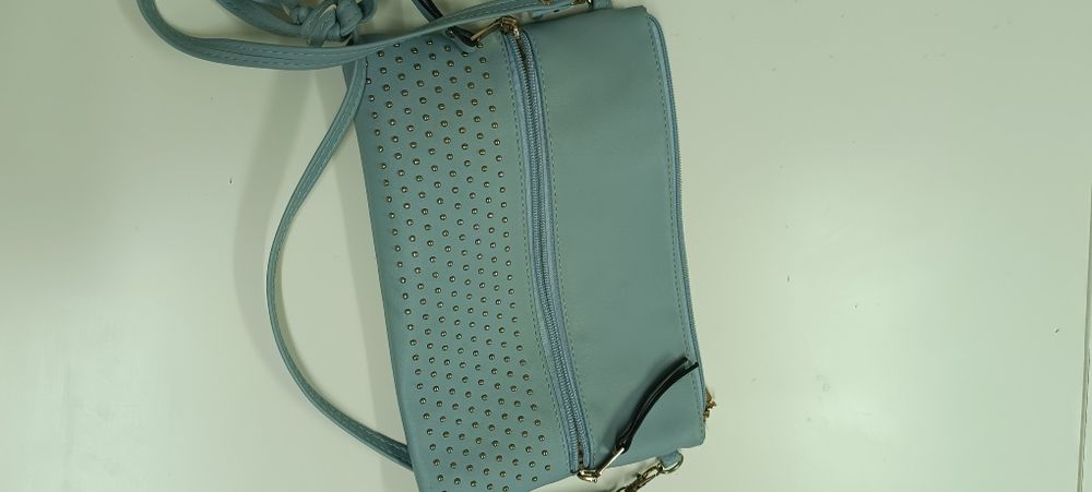 Mala à tiracolo azul claro