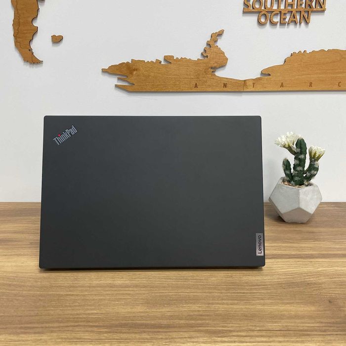 Lenovo ThinkPad T14s Gen 2 14'' i5-1135G7 8GB RAM 256GB SSD Bat. 100%