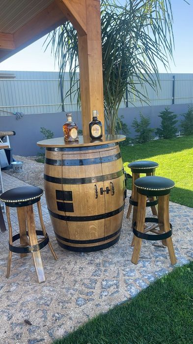 Barril  Bar "Novo" em madeira