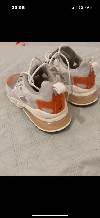 Ténis Nike para venda