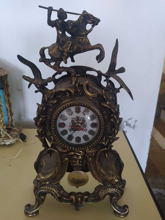 Relógio Antigo em estanho