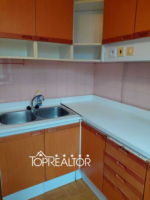 Продаж 3-кімнатної квартири на проспекті Героїв Харкова 198/1