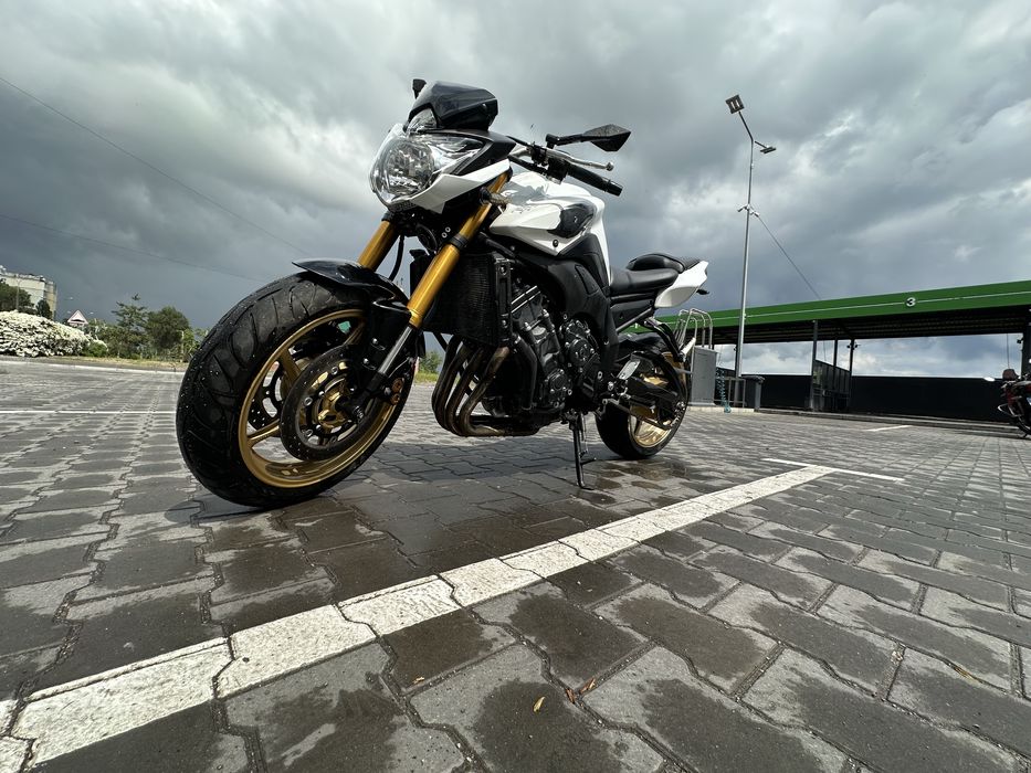 Продам Yamaha FZ 8