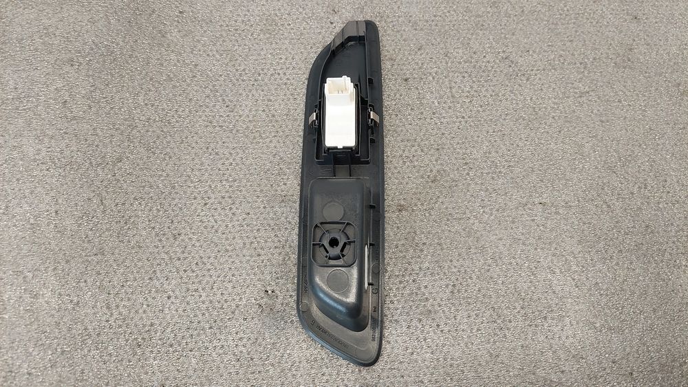 Comando / botão / interruptor vidros trás esquerdo CITROËN C4 III