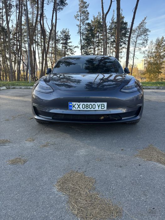 Продам Tesla 3 55