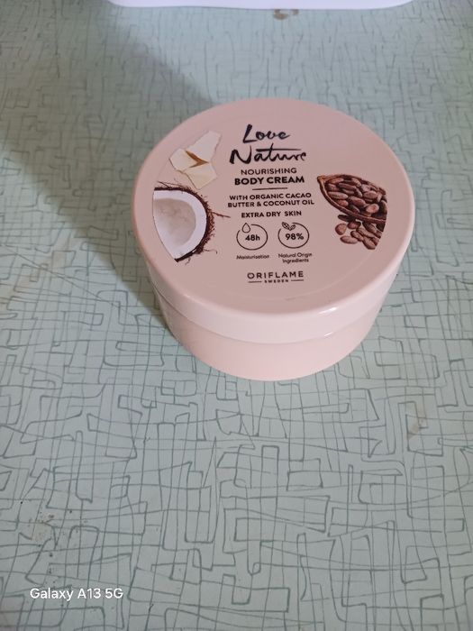 Creme de corpo nutritivo