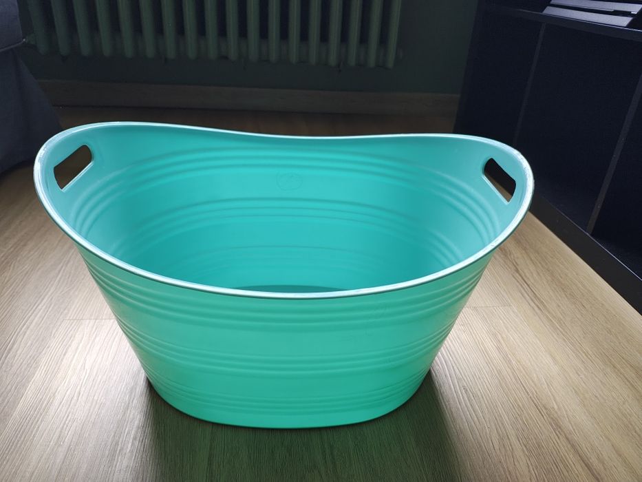 Miska turkusowa plastikowa