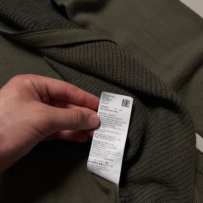 Sweter Hugo Boss Ladriano – wełna dziewicza Virgin Wool, Full-Zip Premium