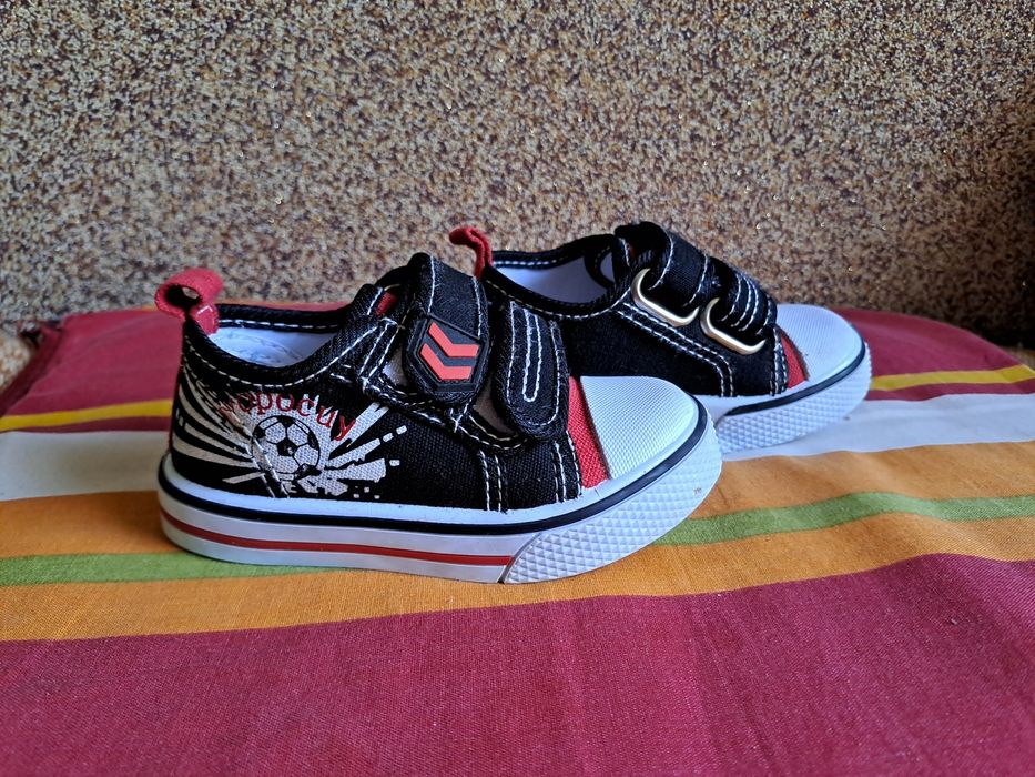 Trampki chłopięce rozm 19