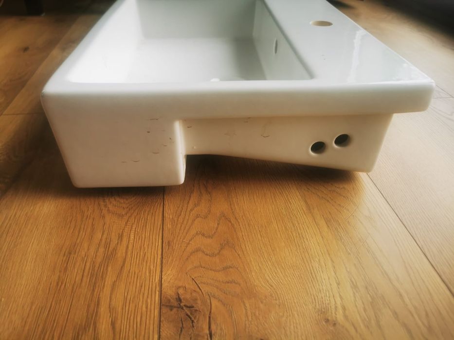 Umywalka pólblatowa Ideal Standard